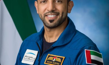 من هو سلطان النيادي أول عربي يسير في الفضاء ؟