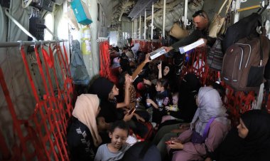 العراق يُرسل طائرتين مجهزتين لإجلاء 234 مواطنًا من السودان