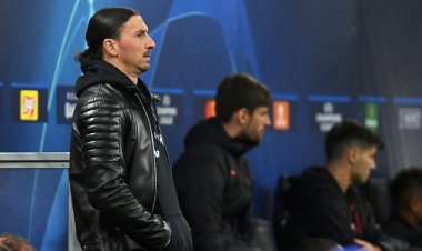 إصابة جديدة تضرب إبراهيموفيتش