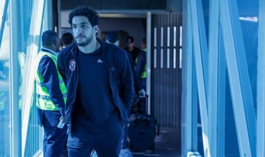 عودة بعثة الأهلي إلى القاهرة عقب تخطي الرجاء المغربي | صور