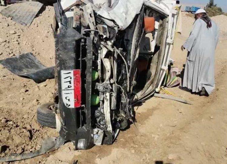 «كانوا رايحين الشغل».. إصابة 9 أشخاص في حادث بالشرقية