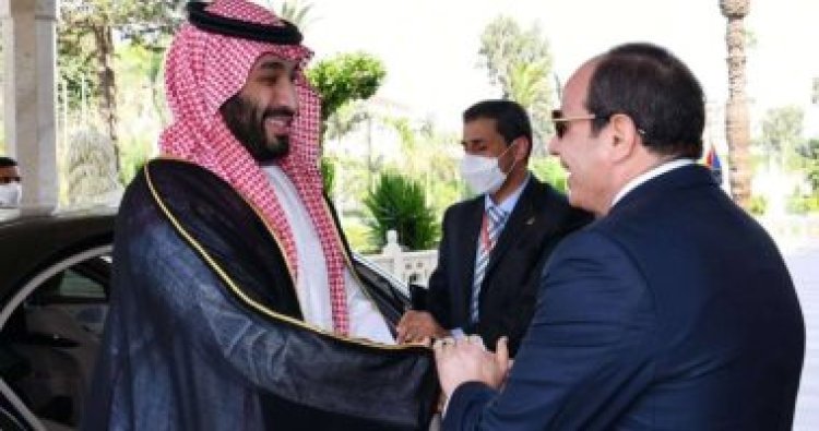 هاشتاج السعودية ومصر واحد يتصدر تويتر.. ونشطاء سعوديون: «إحنا إيد واحدة»