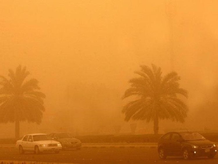 لقائدي السيارات.. كيف تتجنب الحوادث خلال العواصف الترابية؟