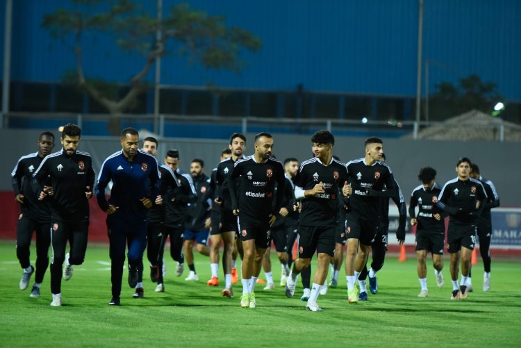 تفاصيل مران الأهلي استعدادا لموادهة فاركو في الدوري
