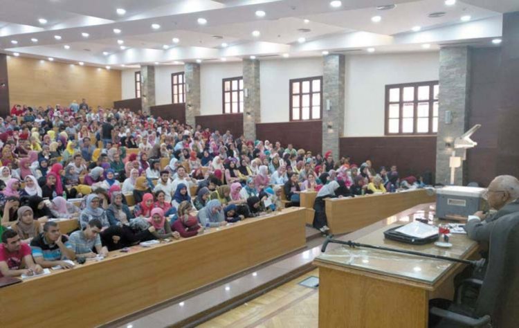 ننشر حقيقة اعتزام الحكومة إلغاء مجانية التعليم في الجامعات الحكومية