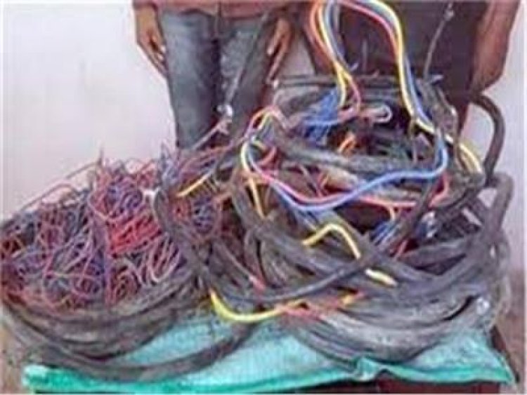 القبض على المتهمين بواقعة فيديو سرقة الأسلاك بمصر الجديدة