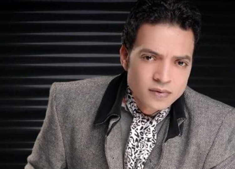 طارق الشيخ: «لو غنيت مهرجانات الناس هتعاير ولادي.. والشهرة بقت سهلة»