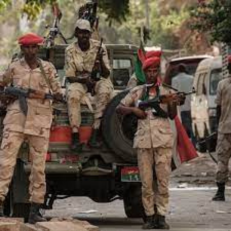 تجدد الاشتباكات بالسودان وتسارع عمليات الإجلاء