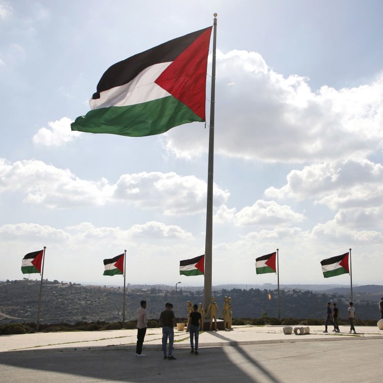 الخارجية الفلسطينية تعلن بدء عملية إجلاء رعاياها من الخرطوم