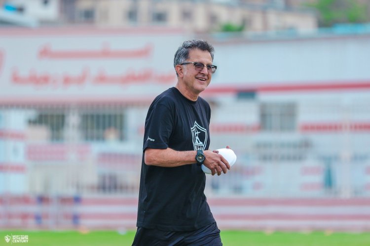 وصول مساعد «أوسوريو» مدرب الزمالك إلى القاهرة