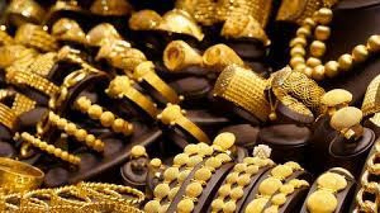 هل سينخفض سعر الذهب في 2023 ؟