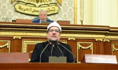 انتقادات برلمانية لوزير الأوقاف على مدة الخطبة:  "10 دقائق غير كافية"