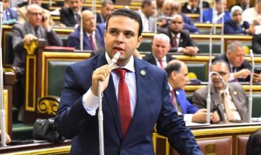نائب يهاجم وزير الأوقاف بحدة: زاد شاكوك وقل شاكروك فاتقى الله وارحل