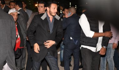 مصطفي شعبان وأحمد زاهر وهنادي مهنا يقدمون واجب العزاء فى مصطفى  درويش