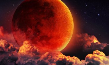 خسوف القمر الجمعة المقبلة.. و«الإفتاء»: من مشاهد يوم القيامة