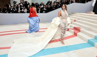 بفستان من 50 ألف حبة لؤلؤة و16 ألف كريستالة.. إطلالة كيم كارداشيان بحفل «Met Gala» تشعل السوشيال ميديا
