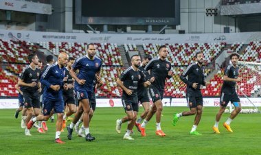 تفاصيل المران الختامي للأهلي قبل مواجهة بيراميدز في السوبر