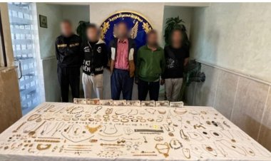 5 لصوص وراء سرقة مشغولات ذهبية من داخل شقة بالتجمع الخامس