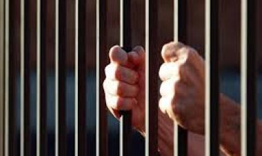 النيابة العامة تأمر بحبس بائع تسبب في تسمم 382 شخصًا في قنا