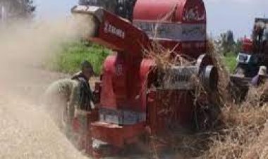 مصرع فلاح  سقط داخل ماكينة درس القمح بالعياط
