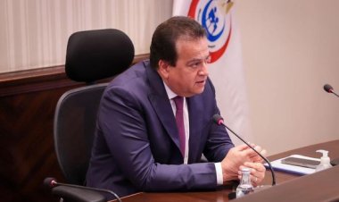 وزير الصحة يبحث تفعيل منظومة متكاملة لـ «وحدات الرعاية المتوسطة» بالمستشفيات