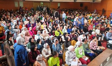 إقبال كبير على قوافل مراجعة مواد الشهادة الاعدادية فى يومها الأول ببورسعيد