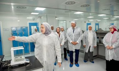 هيئة الرقابة الصحية: مصر تتقدم بخطى ثابتة نحو توطين صناعة الدواء وفقا للمعايير العالمية