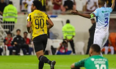 الاتحاد يبتعد في صدارة الدوري السعودي برباعية في شباك أبها