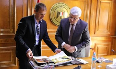 وزير التعليم العالى يبحث سبل التعاون العلمي مع المنظمة الأوروبية للبحوث النووية