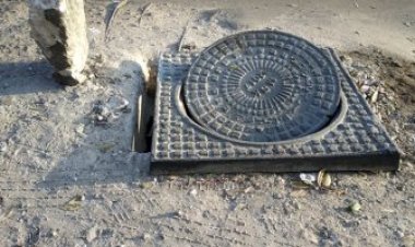 القبض على لصوص أغطية بالوعات الصرف الصحي بالبراجيل