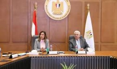 وزير التعليم العالي يرأس الاجتماع الأول لمجلس أمناء بنك المعرفة المصري