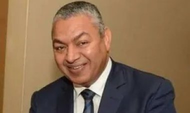 وقوفي بين الأيتام والأرامل أحب ما يقربني إلى الله.. آخر ما كتب الراحل محمود بكري
