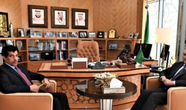 السفير السعودي يلتقي نظيره القطري بالقاهرة