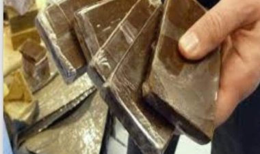 سقوط 3 عاطلين بحوزتهما «4 كيلو حشيش وآيس» بالمرج ومدينة نصر