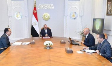 الرئيس السيسي يعقد اجتماعًا مع رئيس مجلس الوزراء ووزير النقل