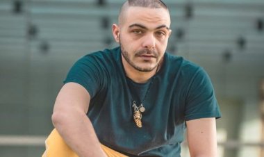 خالد تاج الدين ينعي الإعلامية صديقة حياتي والدة مطرب الراب "أبيوسيف"