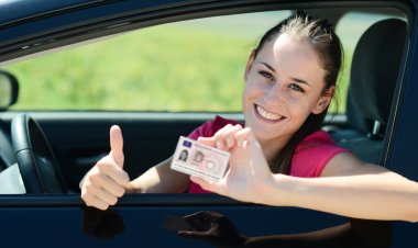خطوات تجديد رخصة السيارة 2023