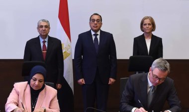 رئيس الوزراء يشهد توقيع مذكرة تفاهم لبدء دراسات مشروع تصدير الطاقة المتجددة من مصر إلى أوروبا