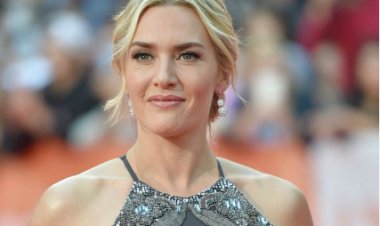 ابنة كيت وينسلت تفاجئ الجمهور في حفل البافتا