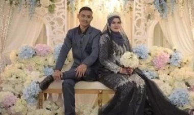 أكبر منه بـ 26 عاما.. رجل ماليزي يتزوج من معلمته في المرحلة الإعدادية
