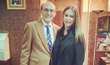 دنيا عبد العزيز عن محمد صبحي:  منفرد في عالم الفن