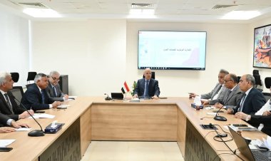 وزير الري يتابع موقف المنظومة المائية والاستعدادات الجارية لاستقبال فترة أقصى الإحتياجات