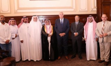 وزير الزراعة يبحث آفاق التعاون مع رئيس مركز تنمية الغطاء النباتي ومكافحة التصحر بالسعودية