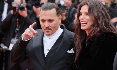 بلافتات وترحيب شديد.. جوني ديب يعود من جديد في مهرجان كان