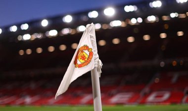 عرض قطري جديد للاستحواذ على نادي مانشستر يونايتد