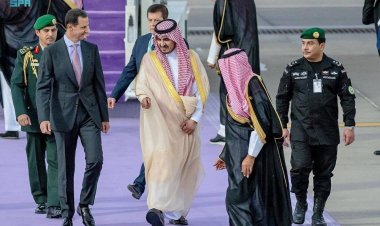 بشار الأسد يصل إلى السعودية للمشاركة في قمة العربية بجدة