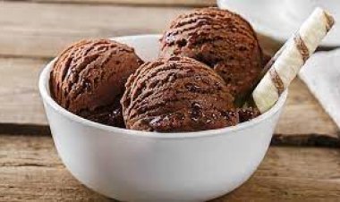 طريقة عمل الأيس كريم بالشيكولاتة