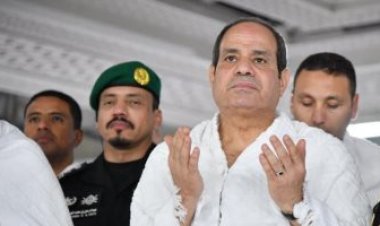 الرئيس السيسي يُؤدي مناسك العمرة على هامش مشاركته في القمة العربية بجدة