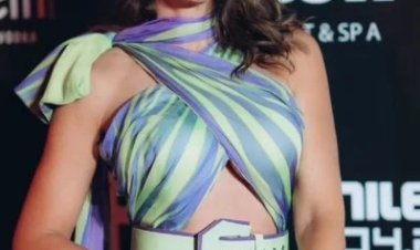 هيدي كرم بإطلالة جريئة.. ومعلقون: «هتقابلوا ربكم إزاي؟»