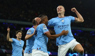 مانشستر سيتي بطلًا للدوري الإنجليزي للمرة الثالثة على التوالي